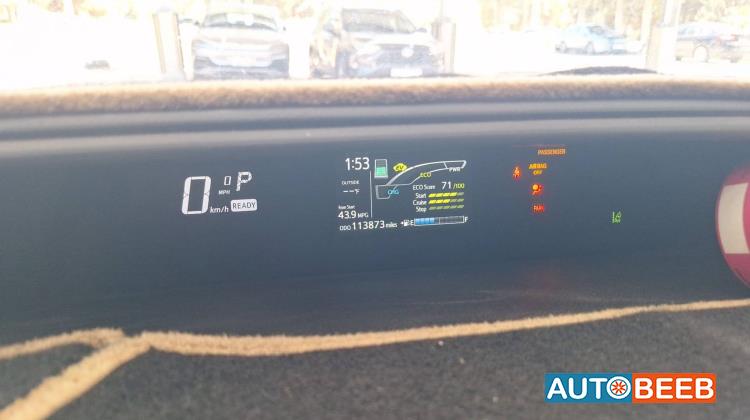 Toyota Prius C 2018
