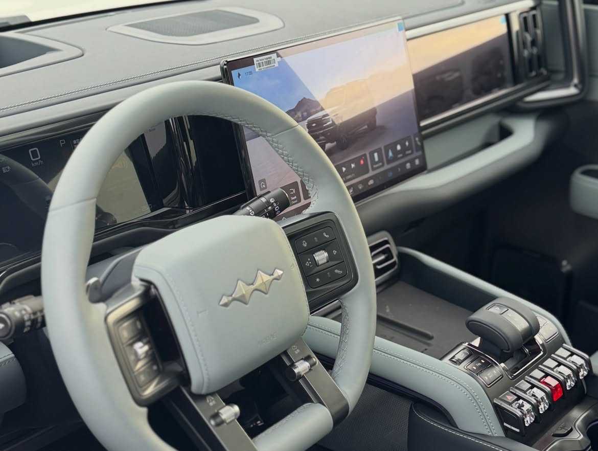 بي واي دي ليوبارد 5 2025
