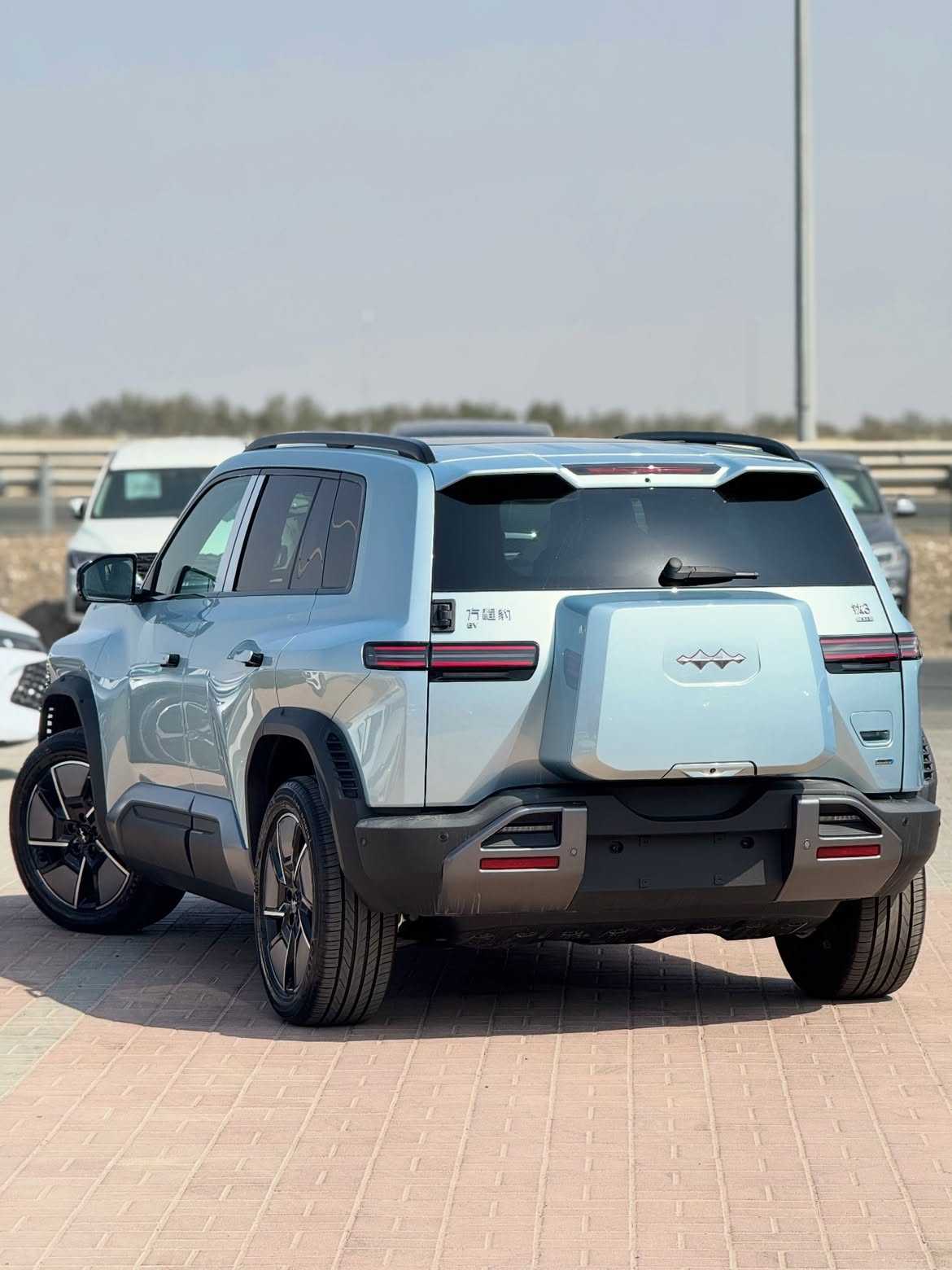 بي واي دي ليوبارد 3 2025