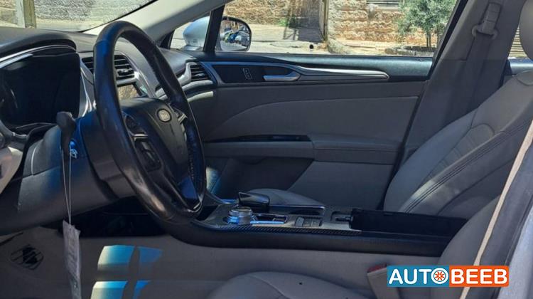 Ford Fusion 2018