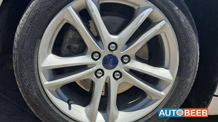 Ford Fusion 2018