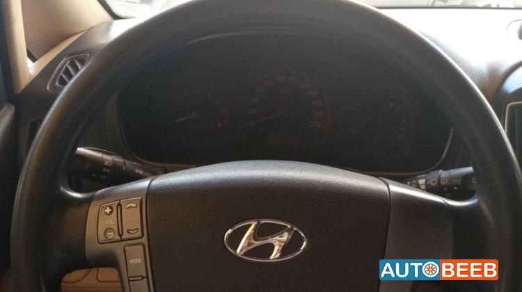 Hyundai H1 2018