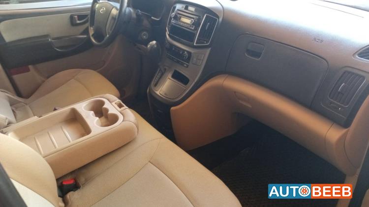 Hyundai H1 2018