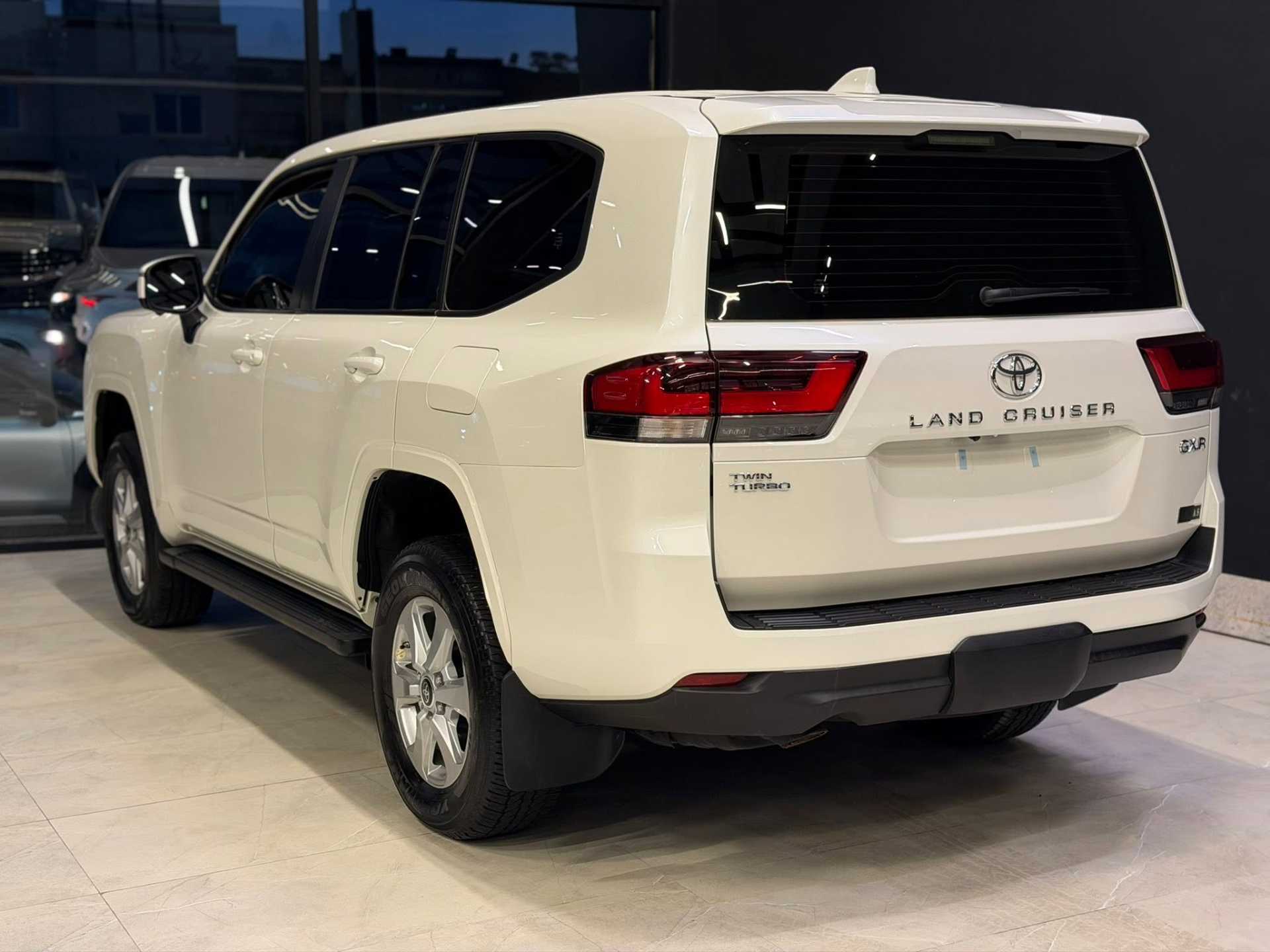 Toyota Land Cruiser 2025
