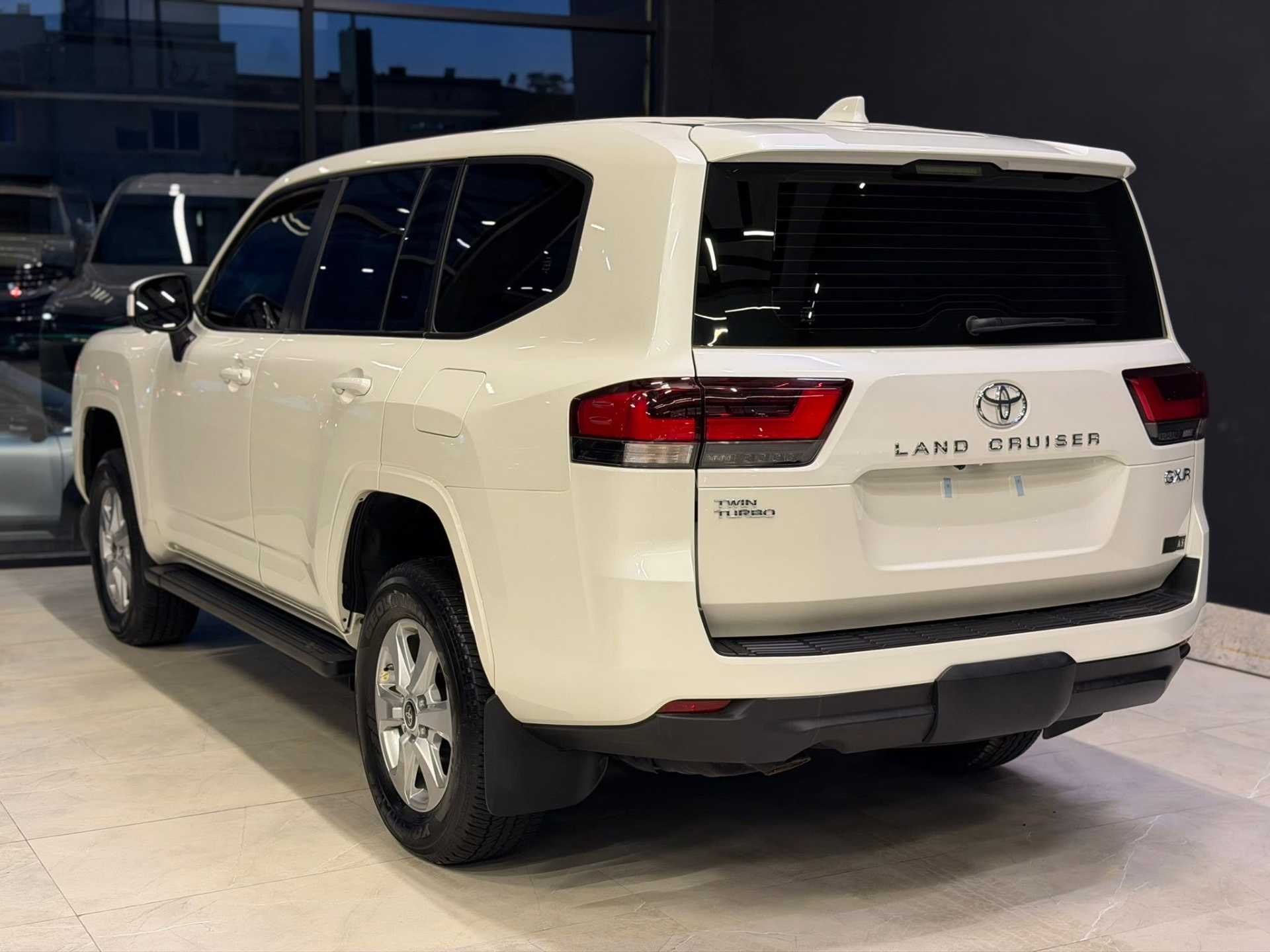 Toyota Land Cruiser 2025