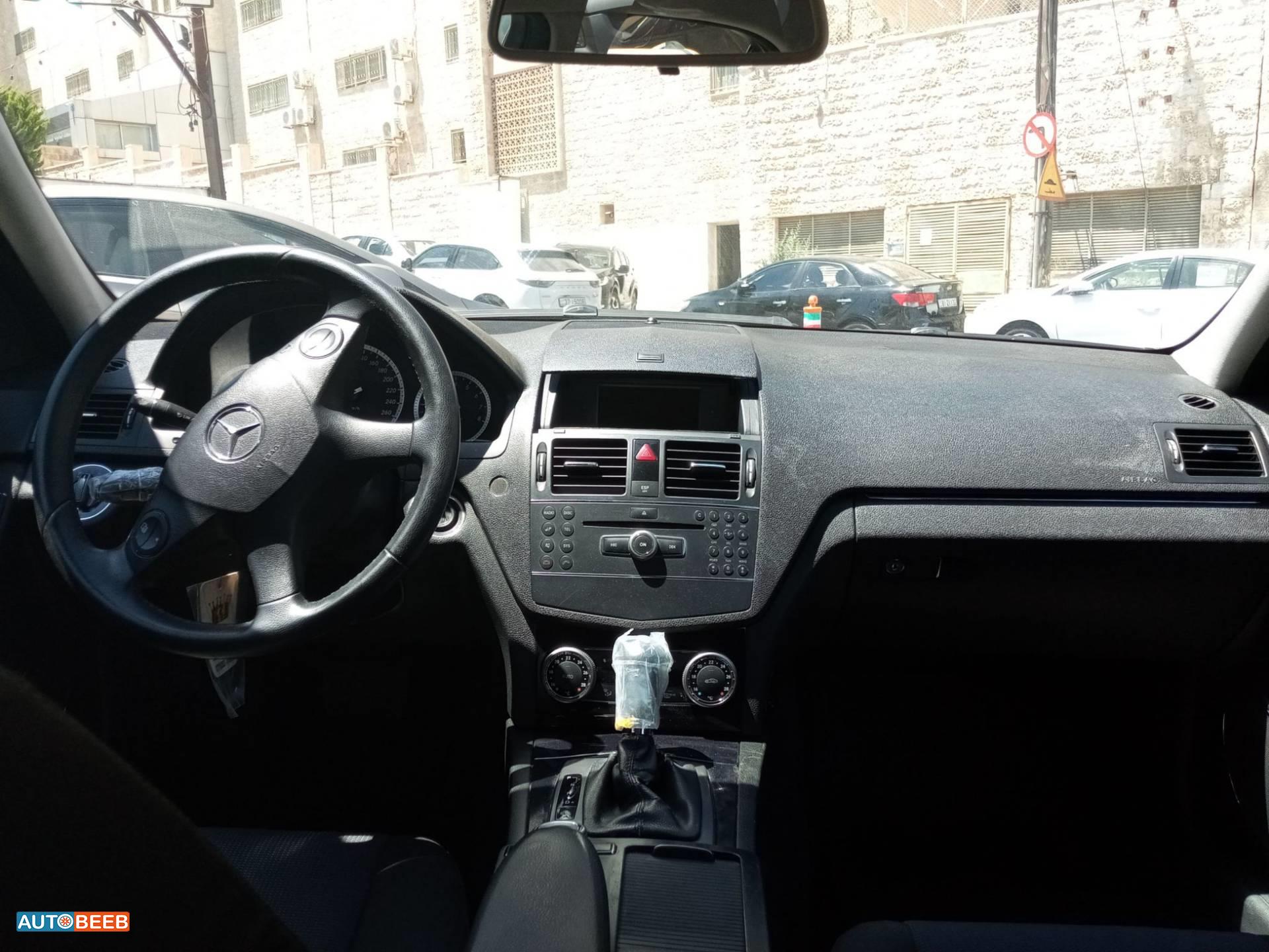 مرسيدس بنز C180 2008
