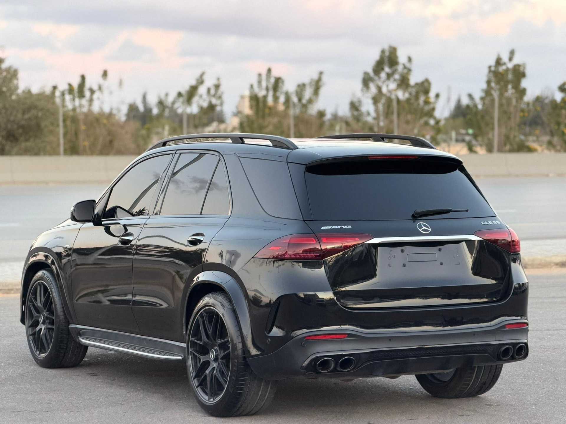 مرسيدس بنز GLE53 AMG 2024