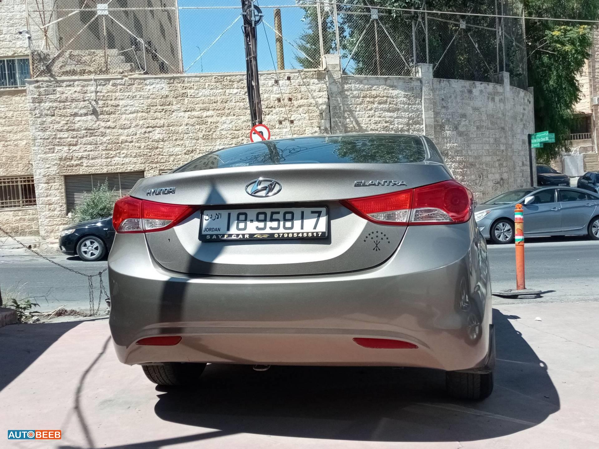هيونداي النترا 2013