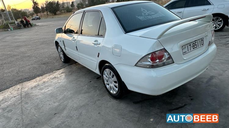 ميتسوبيشي لانسر 2004