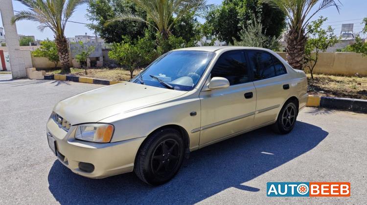 Hyundai Verna 2001