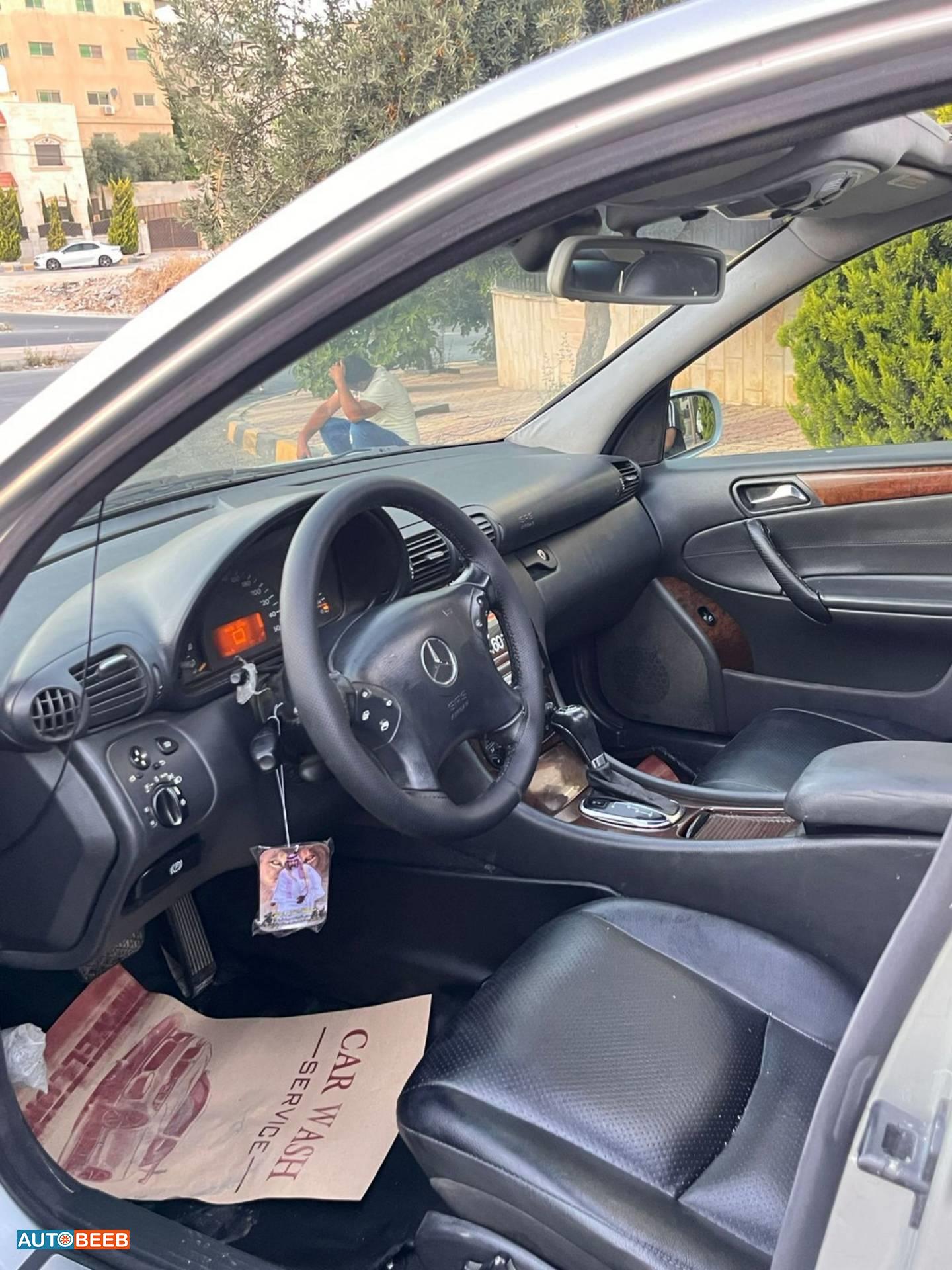 مرسيدس بنز C240 2003