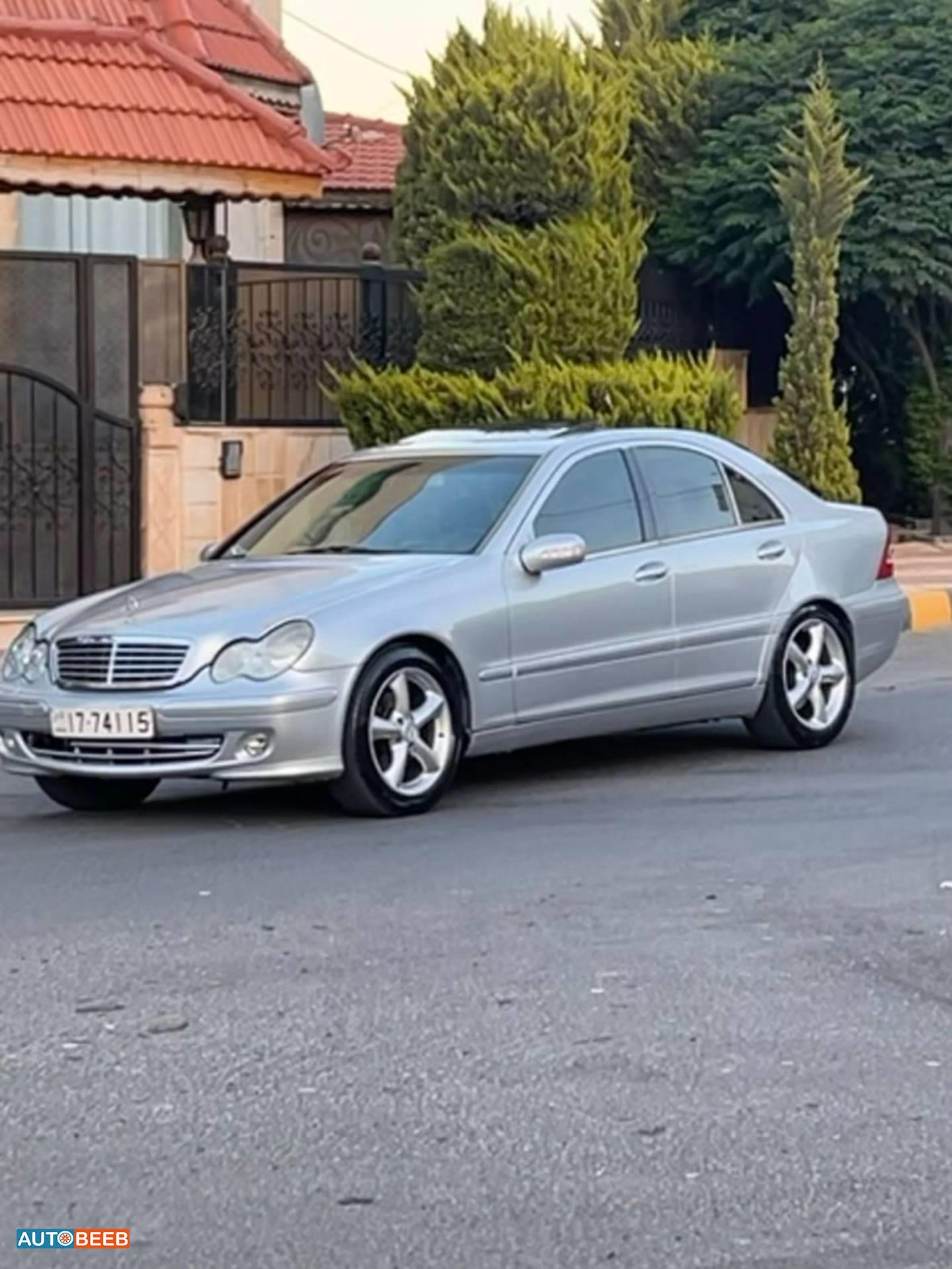 مرسيدس بنز C240 2003