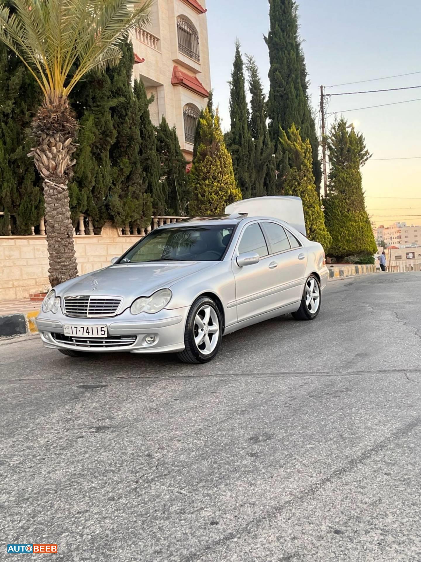 مرسيدس بنز C240 2003