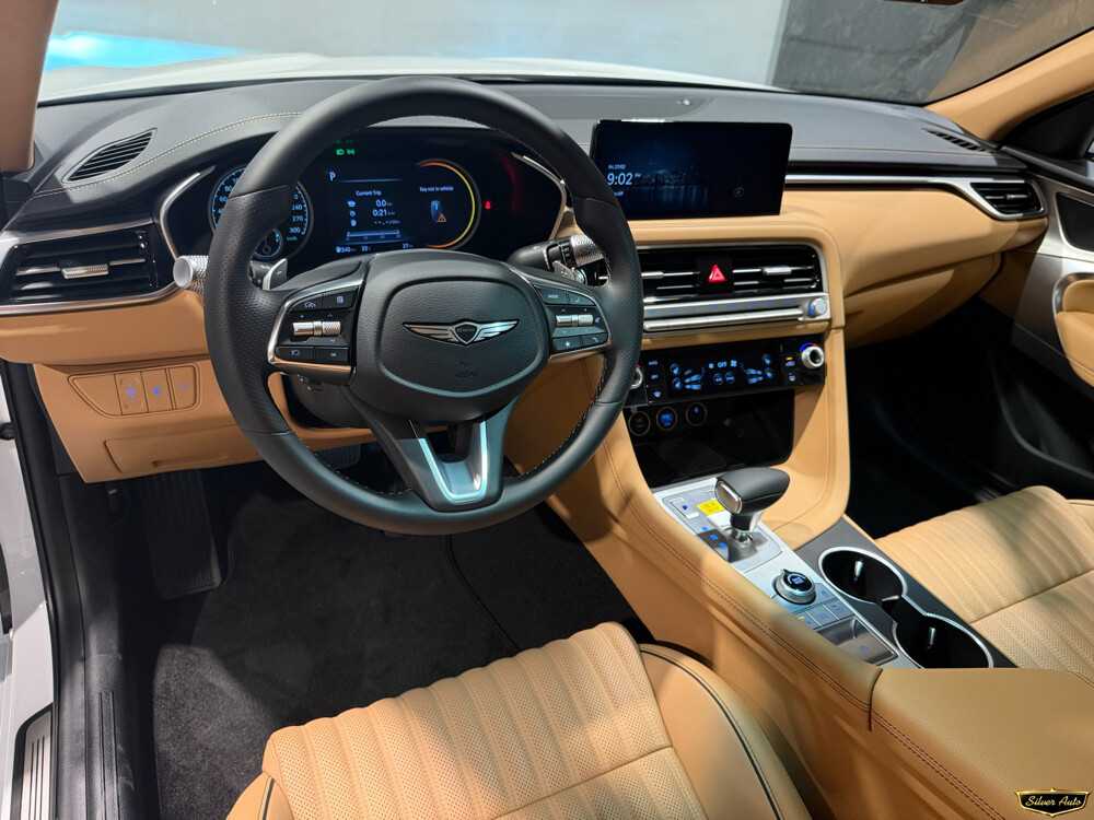 جينيسيس G70 2025