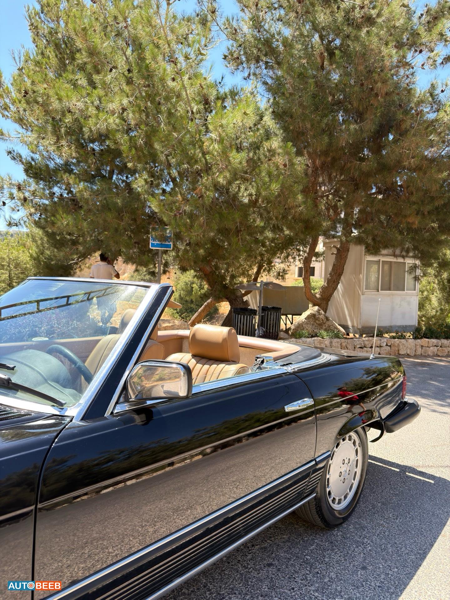 Mercedes Benz SL380 1982