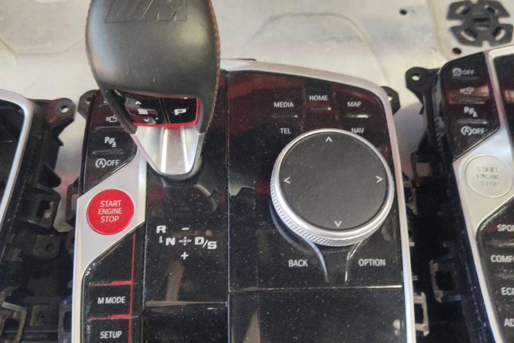 Cabin  Control buttons BMW M4