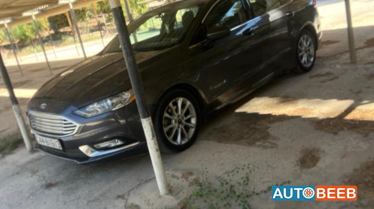 Ford Fusion 2017