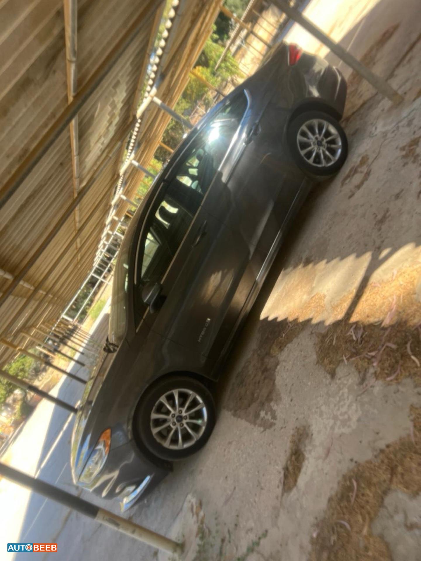 Ford Fusion 2017
