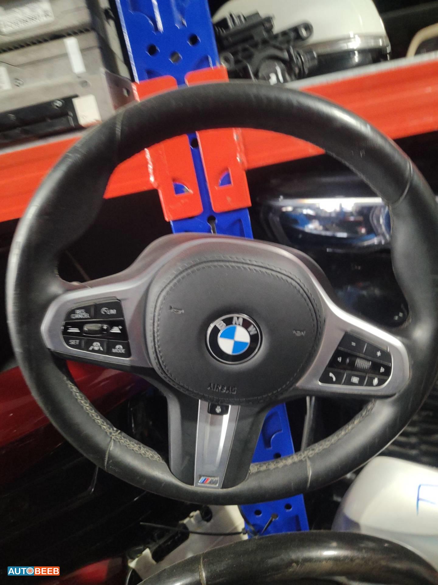Cabin  Steering Wheel BMW 320