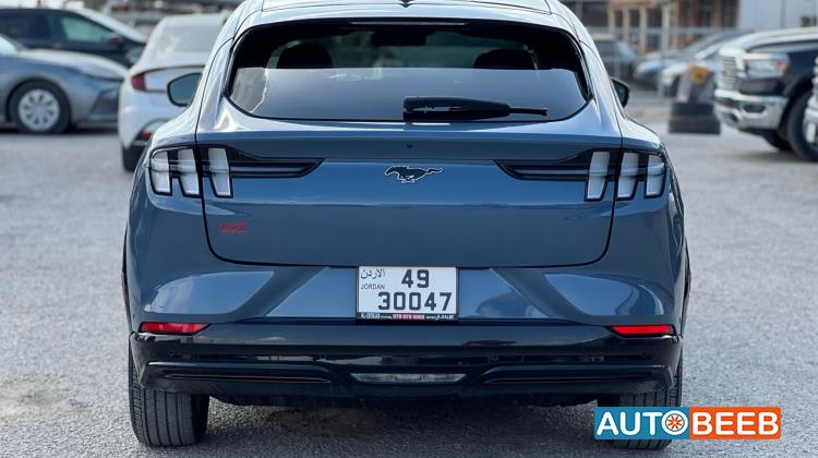 فورد موستانج 2023