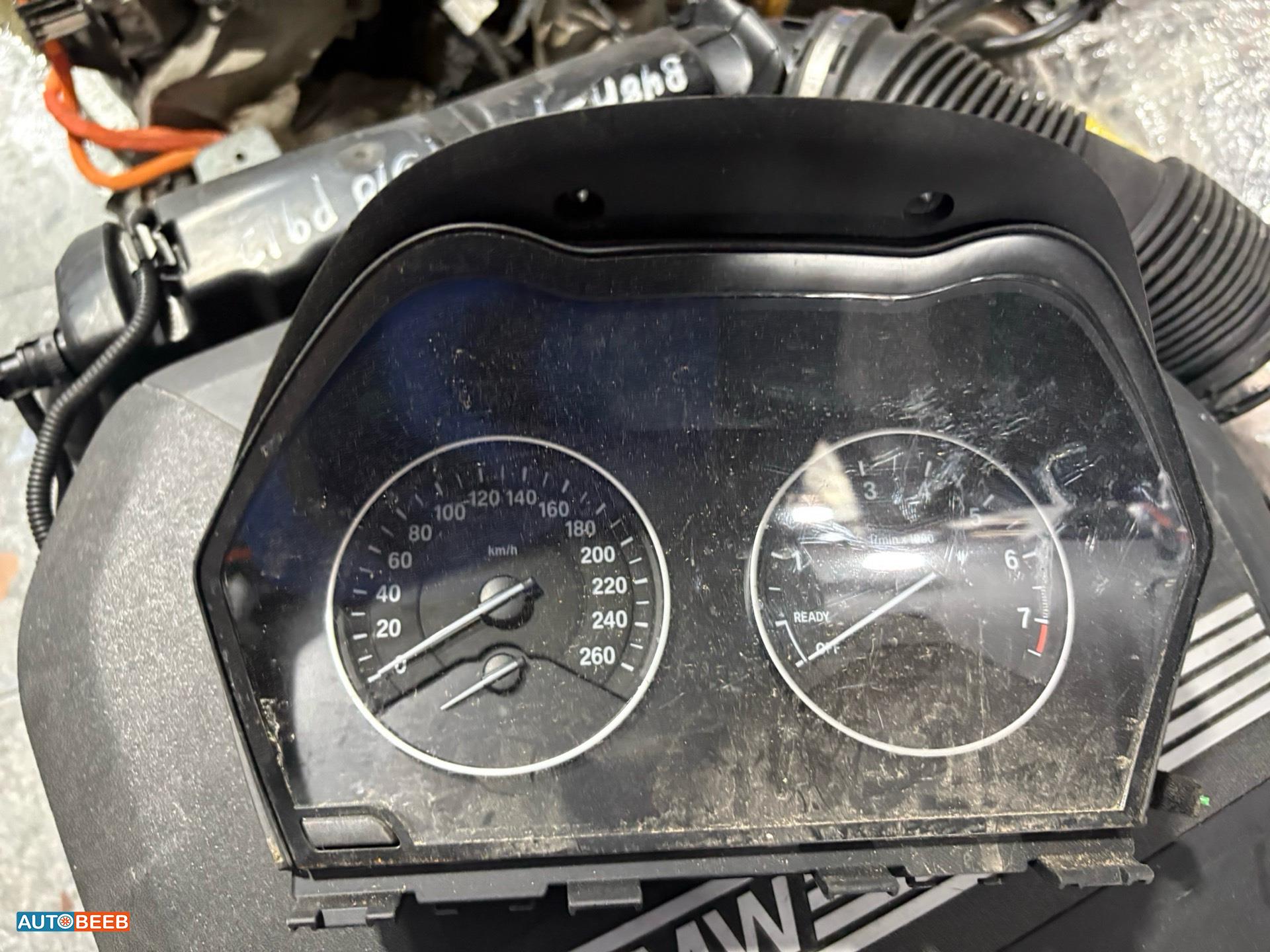Cabin  Dashboard BMW X1