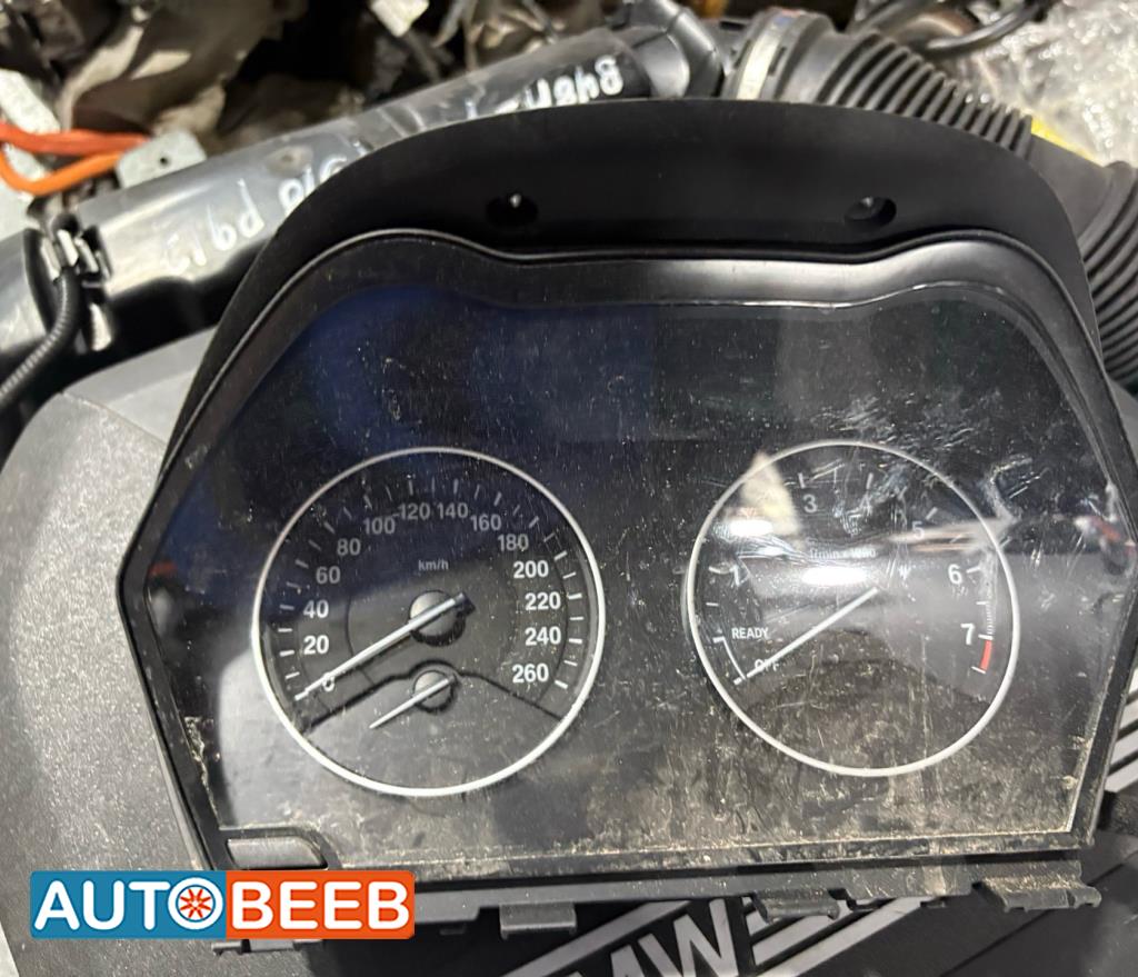 Cabin  Dashboard BMW X1