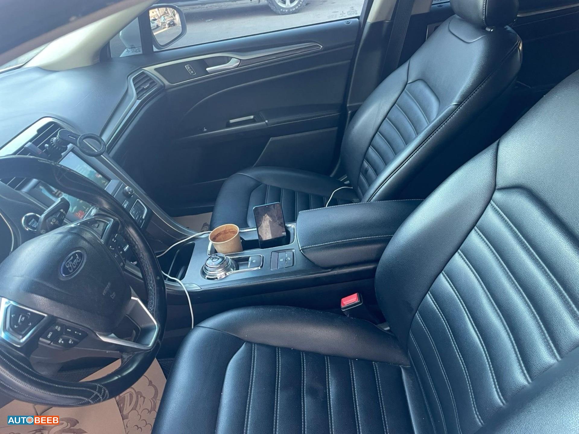 Ford Fusion 2019
