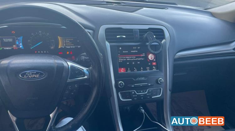 Ford Fusion 2019