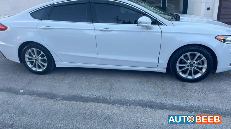 Ford Fusion 2019