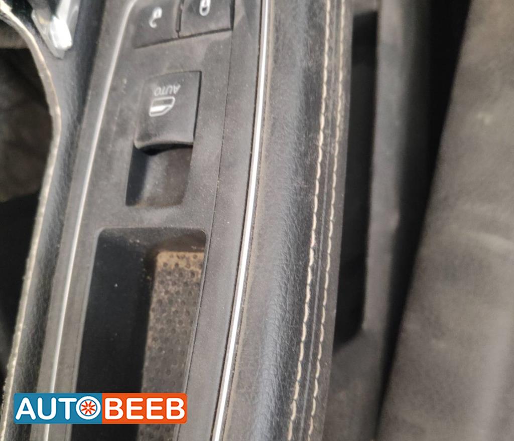 Cabin  Control buttons Dodge RAM