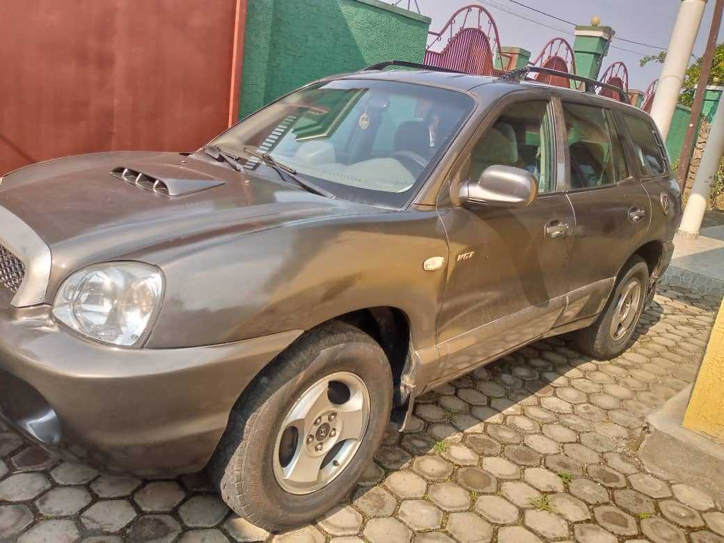 هيونداي سنتافي 2004
