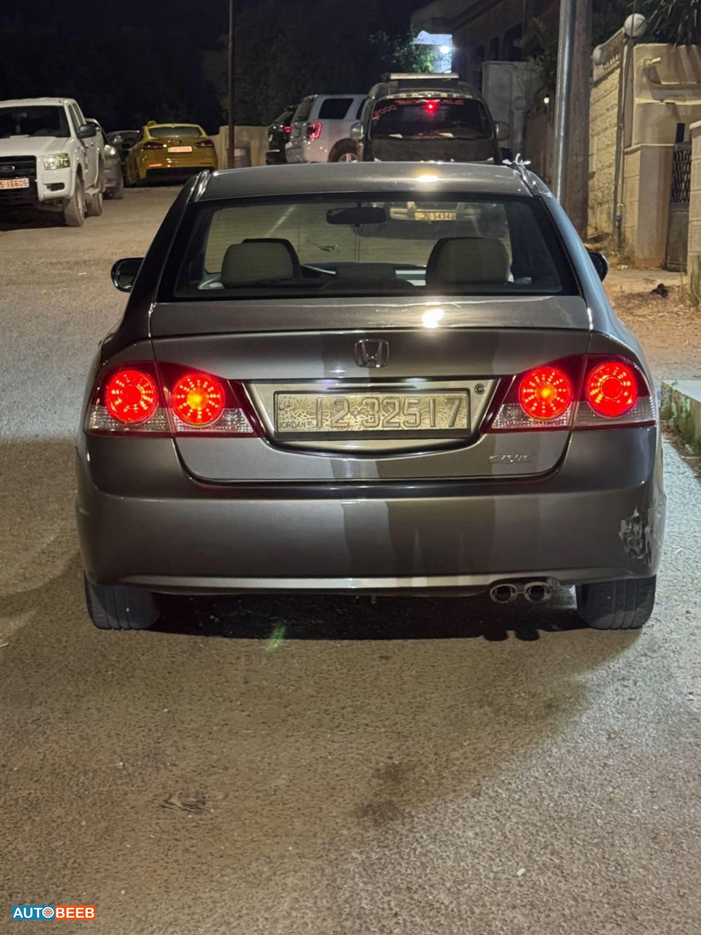 هوندا سيفيك 2008