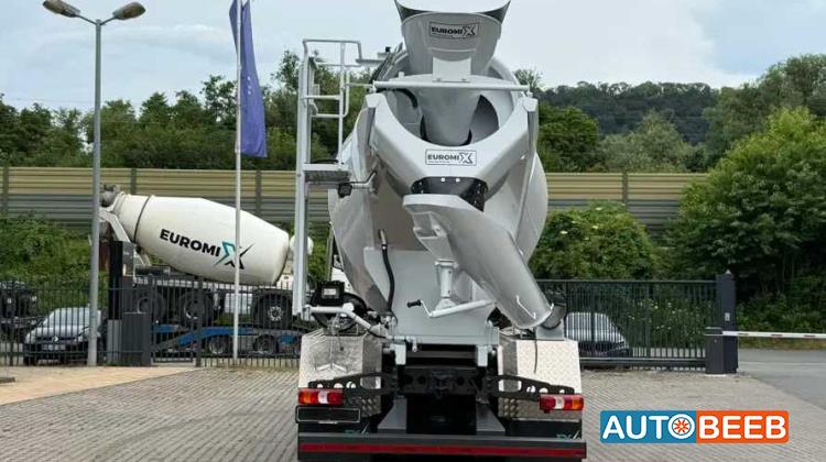 Concrete Mixer Mercedes Benz 2026