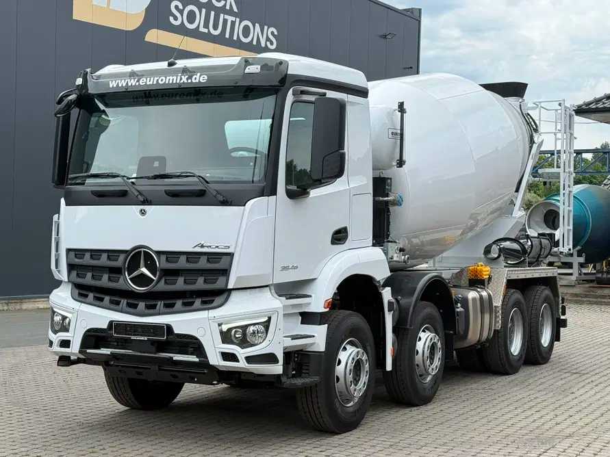Concrete Mixer Mercedes Benz 2026