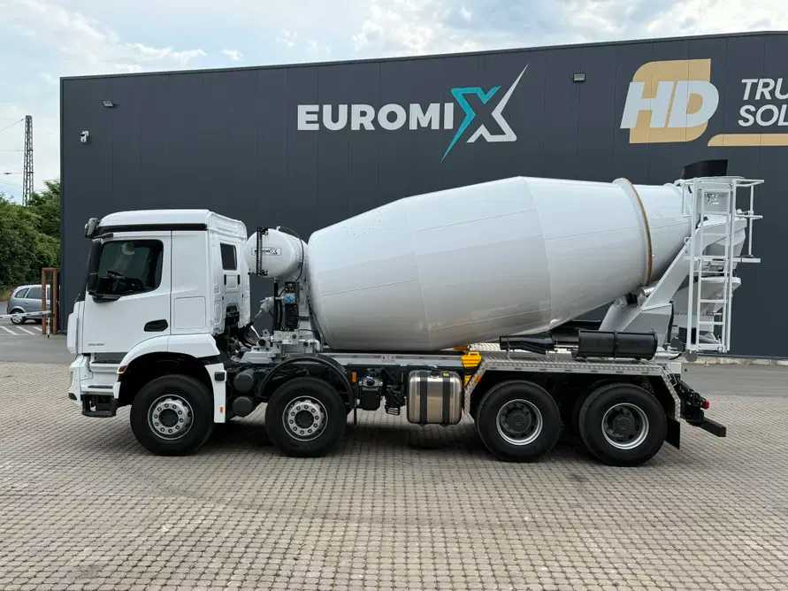 Concrete Mixer Mercedes Benz 2026