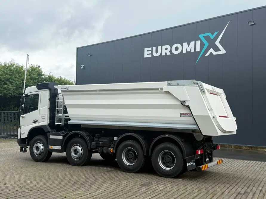Tipper Volvo 2026