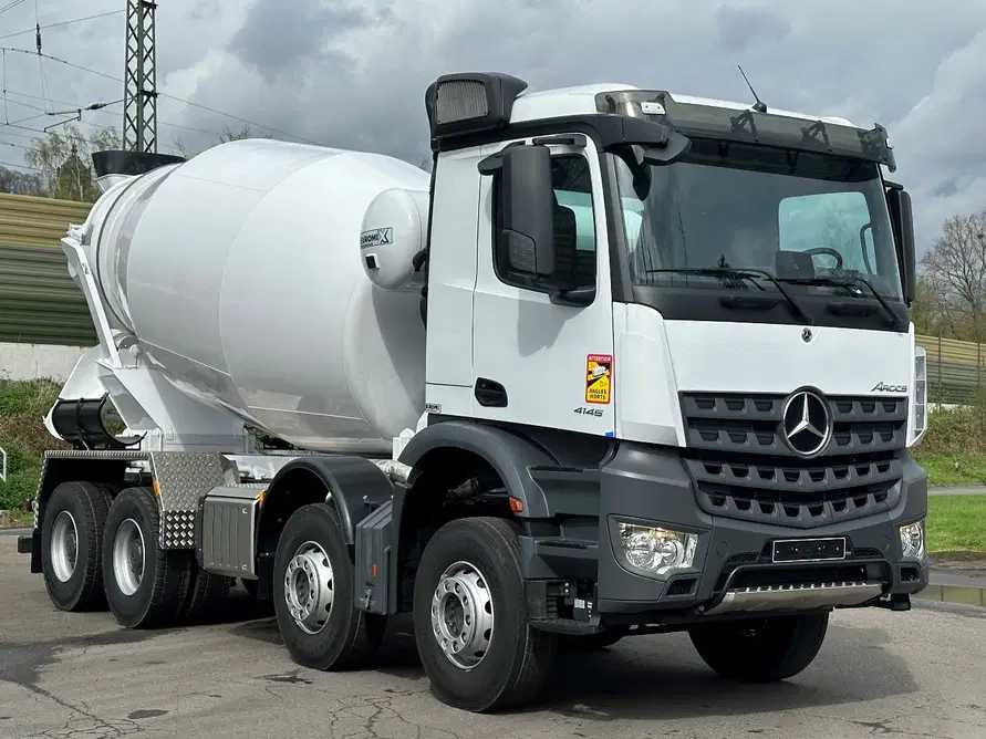 Concrete Mixer Mercedes Benz 2026