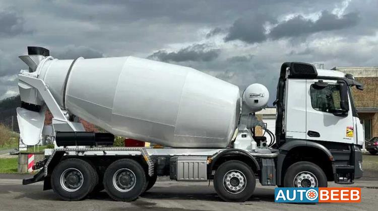 Concrete Mixer Mercedes Benz 2026