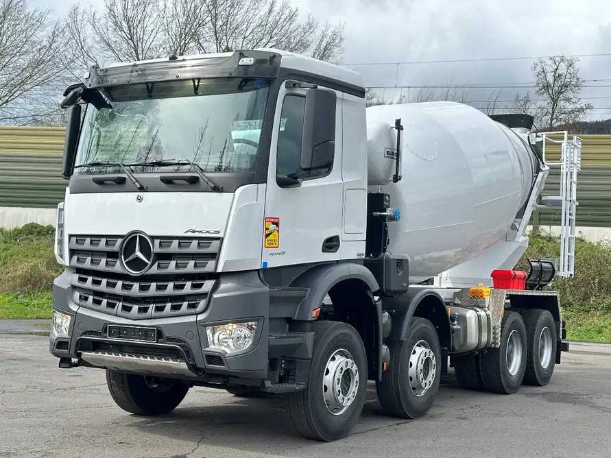 Concrete Mixer Mercedes Benz 2026