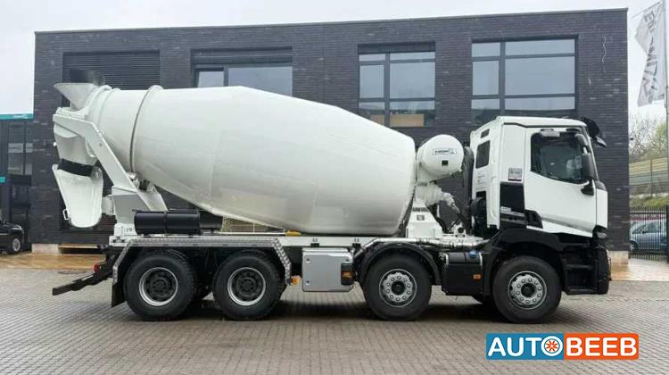 Concrete Mixer Renault 2026