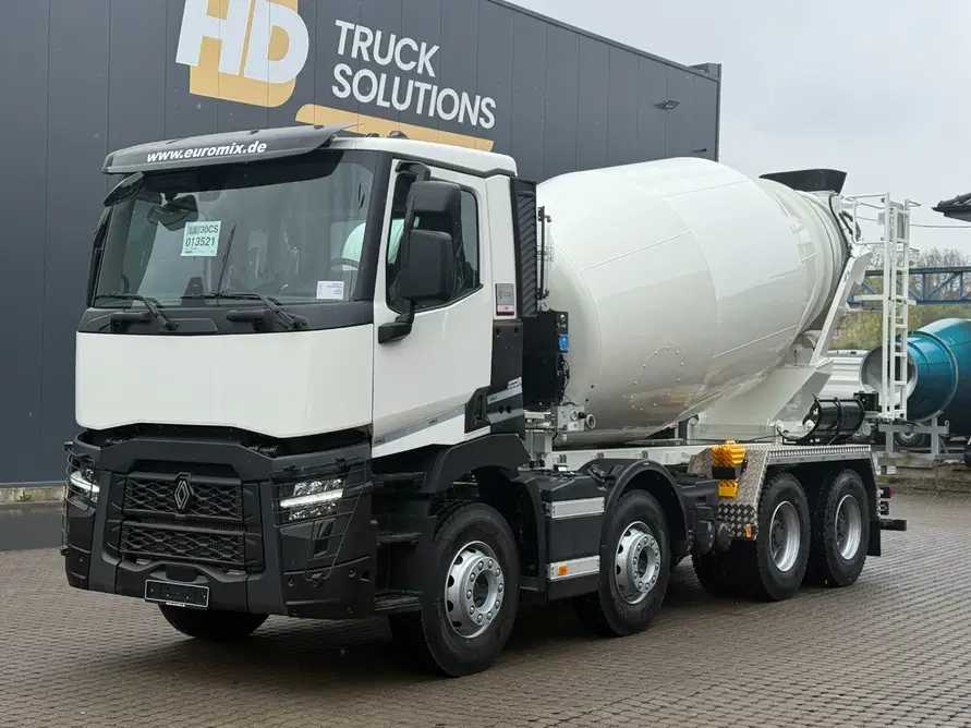 Concrete Mixer Renault 2026