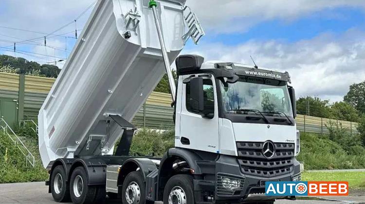 Tipper Mercedes Benz 2026