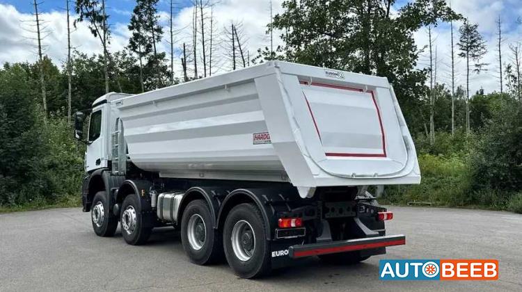 Tipper Mercedes Benz 2026