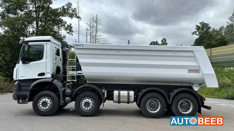 Tipper Mercedes Benz 2026