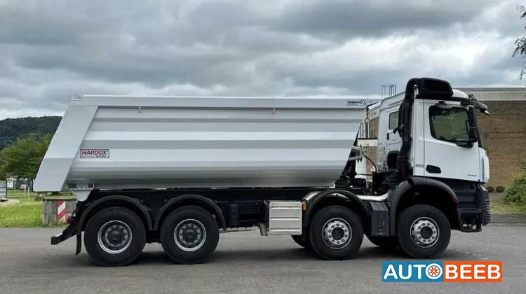 Tipper Mercedes Benz 2026