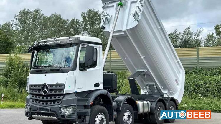 Tipper Mercedes Benz 2026