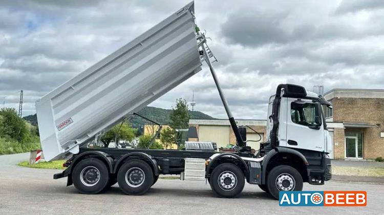 Tipper Mercedes Benz 2026