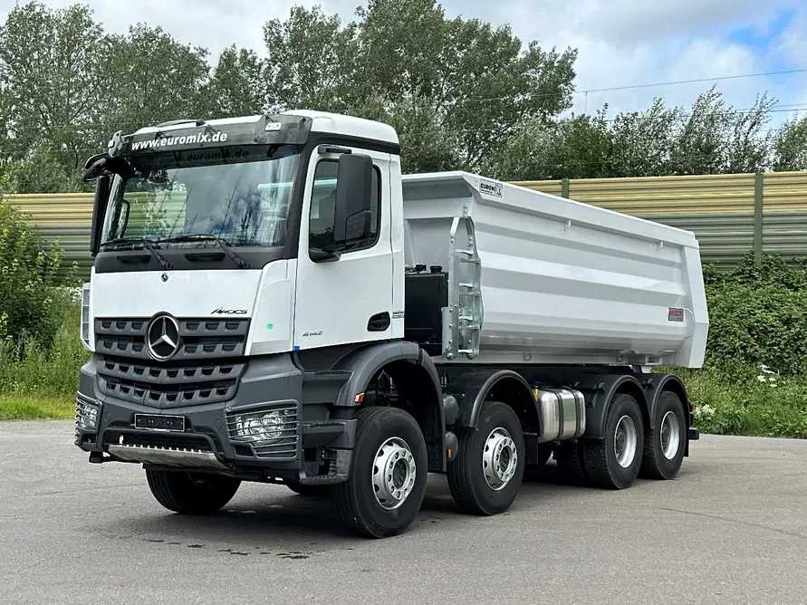 Tipper Mercedes Benz 2026