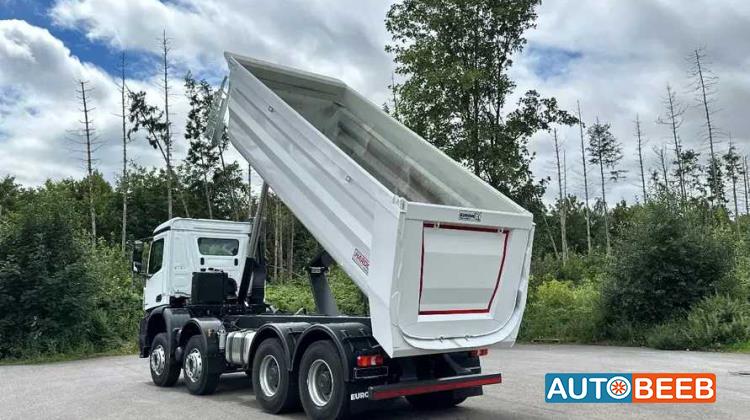 Tipper Mercedes Benz 2026