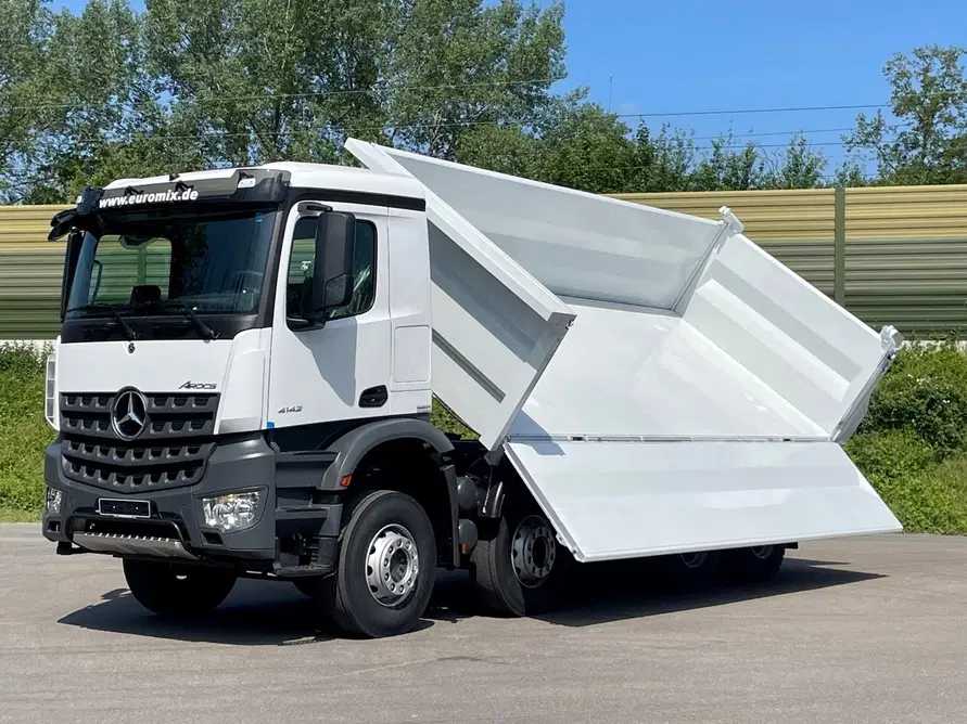 Tipper Mercedes Benz 2026